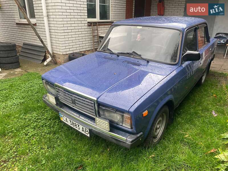 Седан ВАЗ / Lada 2107 2005 в Черкасах фото 3 Седан ВАЗ / Lada 2107 2005 в Черкасах