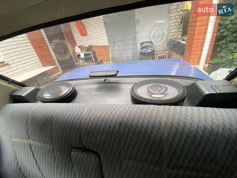 Седан ВАЗ / Lada 2107 2005 в Черкасах фото 9 Седан ВАЗ / Lada 2107 2005 в Черкасах