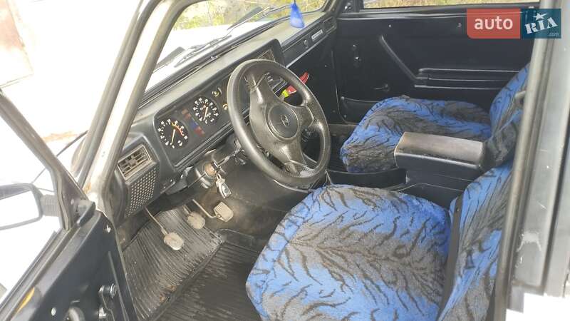 Седан ВАЗ / Lada 2107 1996 в Кременчуці фото 5 Седан ВАЗ / Lada 2107 1996 в Кременчуці