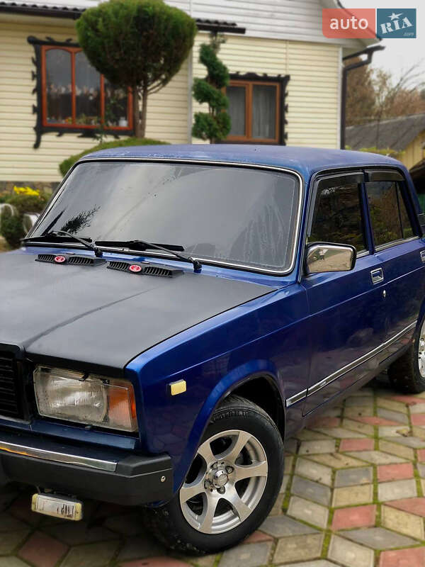 Седан ВАЗ / Lada 2107 2005 в Вижнице фото 3 Седан ВАЗ / Lada 2107 2005 в Вижнице