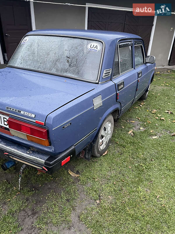 Седан ВАЗ / Lada 2107 2005 в Золочеве фото 5 Седан ВАЗ / Lada 2107 2005 в Золочеве