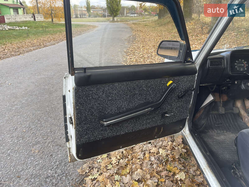 Седан ВАЗ / Lada 2107 1989 в Виннице фото 6 Седан ВАЗ / Lada 2107 1989 в Виннице