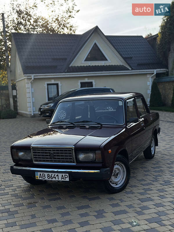 Седан ВАЗ / Lada 2107 2007 в Могилев-Подольске фото 9 Седан ВАЗ / Lada 2107 2007 в Могилев-Подольске