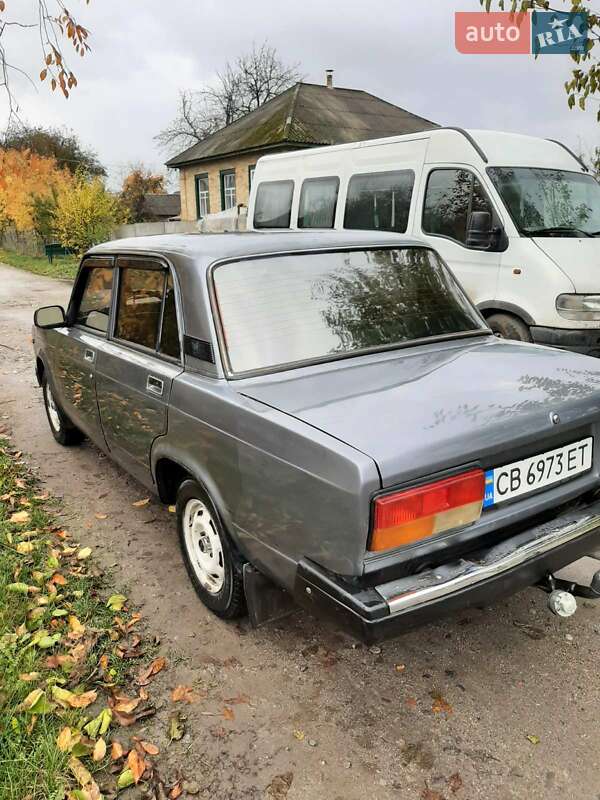 Седан ВАЗ / Lada 2107 2007 в Нежине