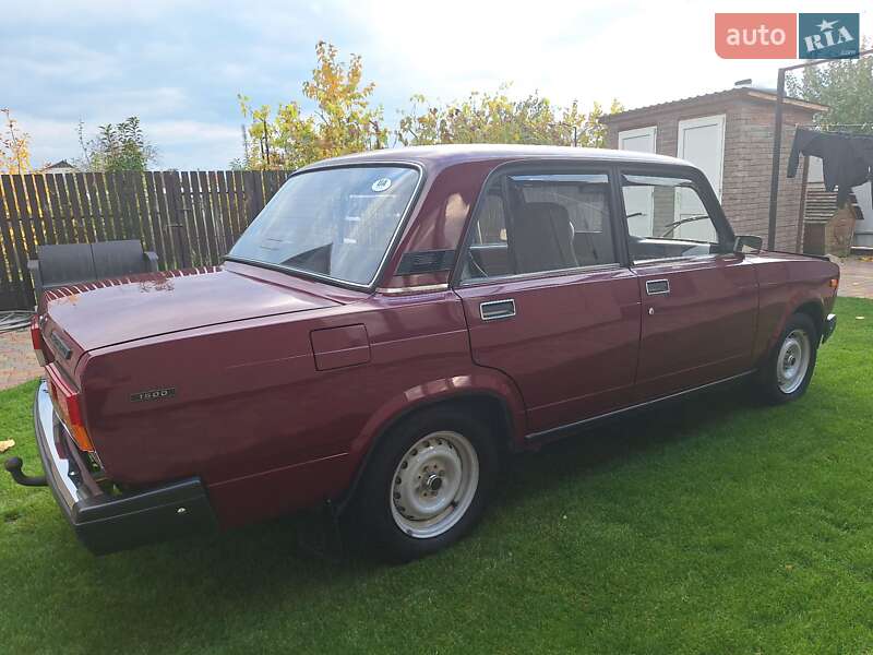 Седан ВАЗ / Lada 2107 2004 в Черкассах фото 9 Седан ВАЗ / Lada 2107 2004 в Черкассах