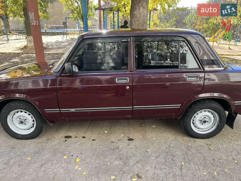 Седан ВАЗ / Lada 2107 2009 в Южноукраинске фото 5 Седан ВАЗ / Lada 2107 2009 в Южноукраинске