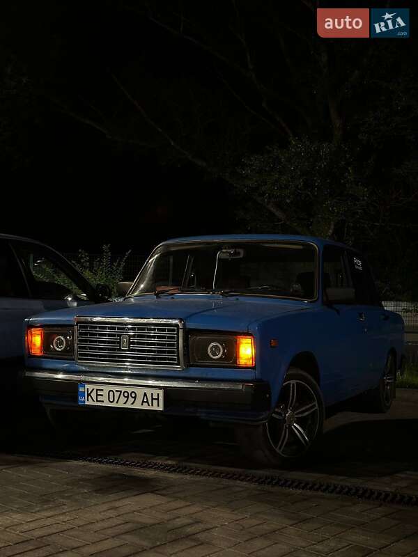 Седан ВАЗ / Lada 2107 1986 в Днепре фото 2 Седан ВАЗ / Lada 2107 1986 в Днепре