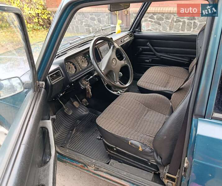 Седан ВАЗ / Lada 2107 1999 в Золотоноше