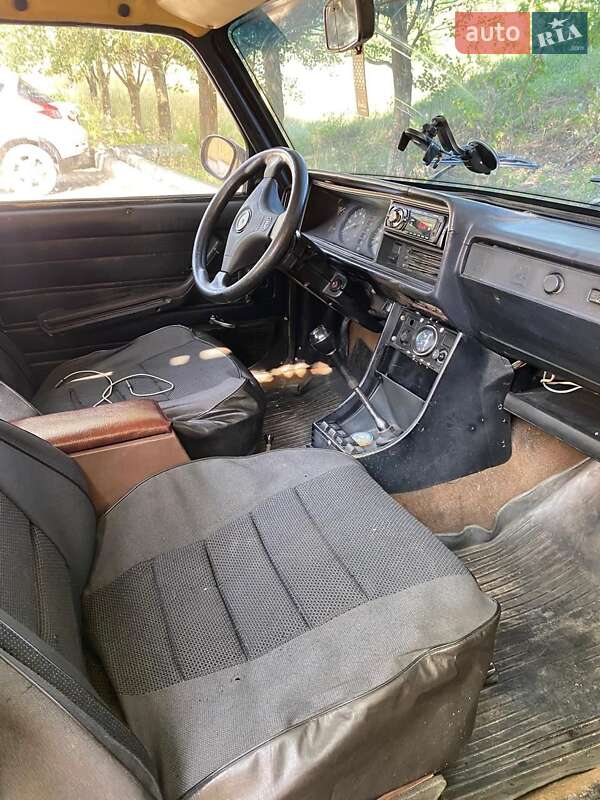 Седан ВАЗ / Lada 2107 1989 в Харкові фото 3 Седан ВАЗ / Lada 2107 1989 в Харкові