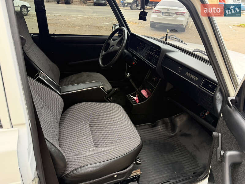 Седан ВАЗ / Lada 2107 2008 в Одессе фото 15 Седан ВАЗ / Lada 2107 2008 в Одессе