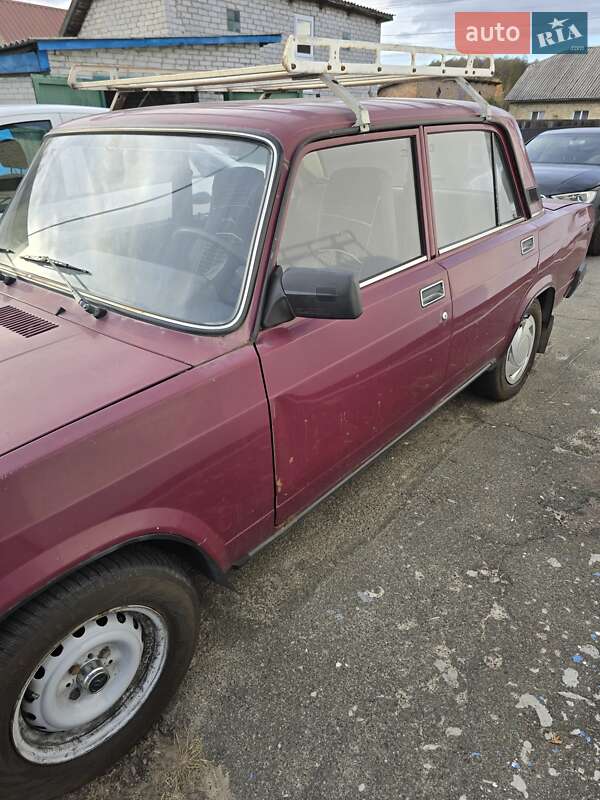 Седан ВАЗ / Lada 2107 2005 в Броварах