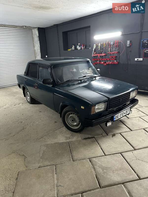 Седан ВАЗ / Lada 2107 2006 в Миколаєві