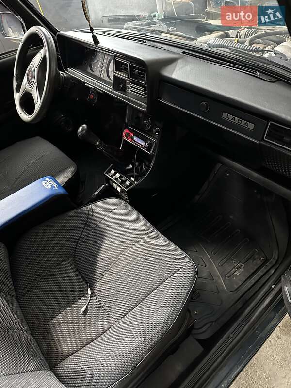 Седан ВАЗ / Lada 2107 2006 в Миколаєві