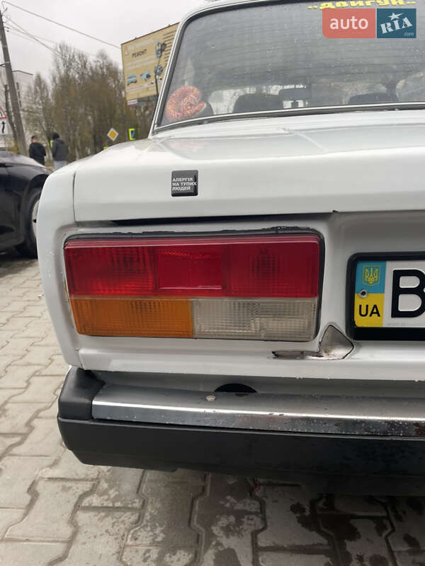 Седан ВАЗ / Lada 2107 1991 в Тернополе