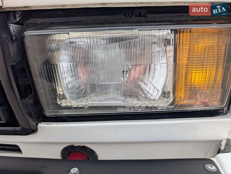 Седан ВАЗ / Lada 2107 1991 в Хотине фото 9 Седан ВАЗ / Lada 2107 1991 в Хотине