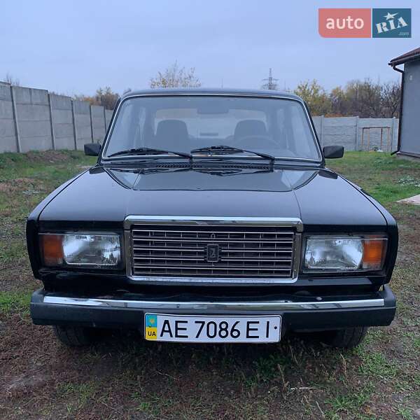 Седан ВАЗ / Lada 2107 2010 в Кривом Роге фото 2 Седан ВАЗ / Lada 2107 2010 в Кривом Роге