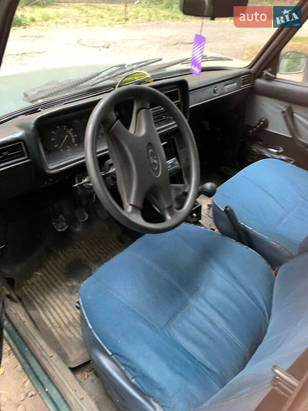 Седан ВАЗ / Lada 2107 1996 в Черкасах