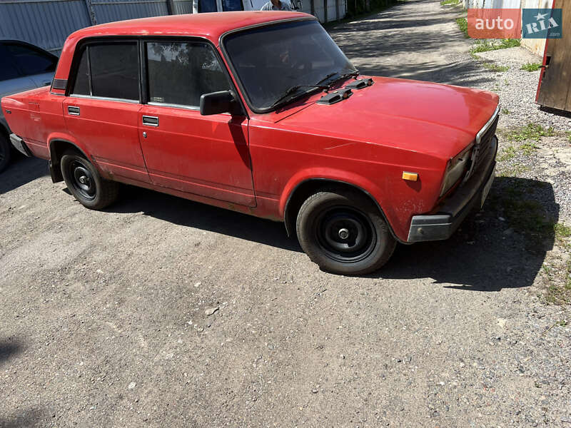Седан ВАЗ / Lada 2107 1996 в Харькове фото 7 Седан ВАЗ / Lada 2107 1996 в Харькове