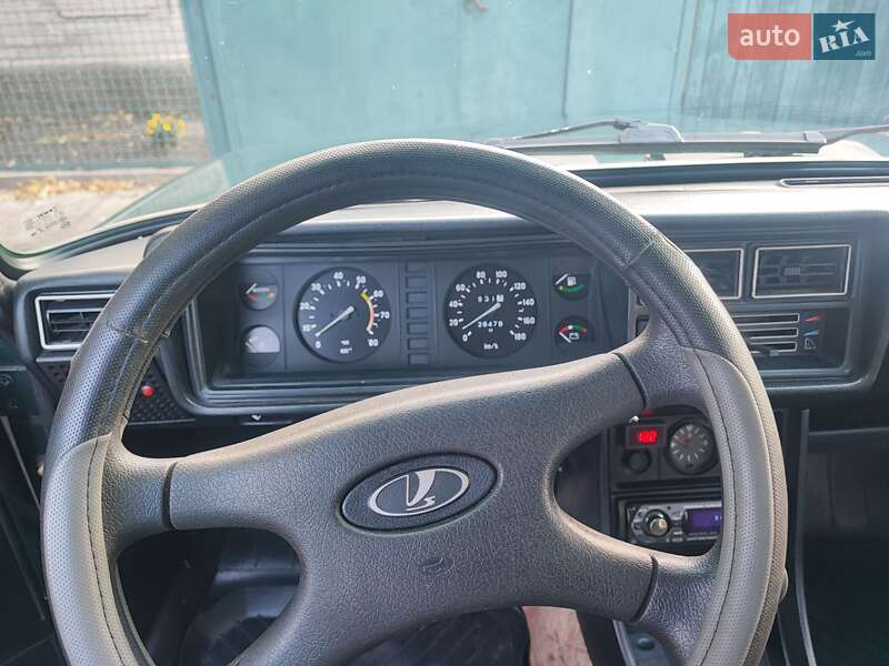 Седан ВАЗ / Lada 2107 2006 в Синельниково