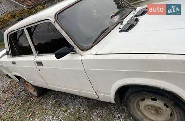 Седан ВАЗ 2107 1993 в Хусте