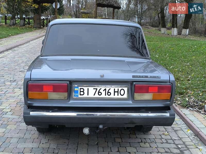 Седан ВАЗ / Lada 2107 2008 в Миргороде