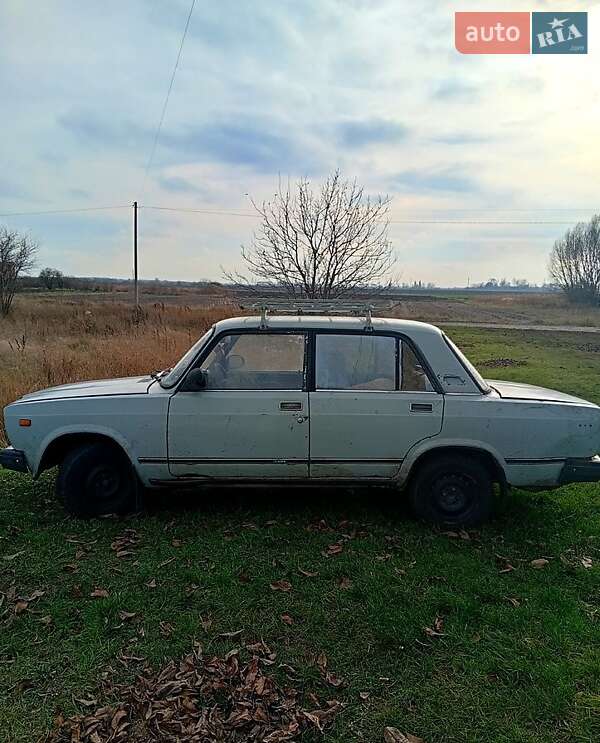 Седан ВАЗ / Lada 2107 1990 в Нежине фото 8 Седан ВАЗ / Lada 2107 1990 в Нежине