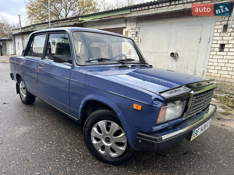 Седан ВАЗ / Lada 2107 2003 в Николаеве фото 4 Седан ВАЗ / Lada 2107 2003 в Николаеве