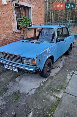 Седан ВАЗ 2107 1985 в Львове