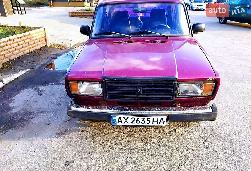 Седан ВАЗ / Lada 2107 1993 в Мерефа фото 4 Седан ВАЗ / Lada 2107 1993 в Мерефа