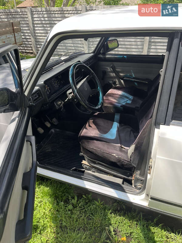 Седан ВАЗ / Lada 2107 1990 в Городище фото 6 Седан ВАЗ / Lada 2107 1990 в Городище