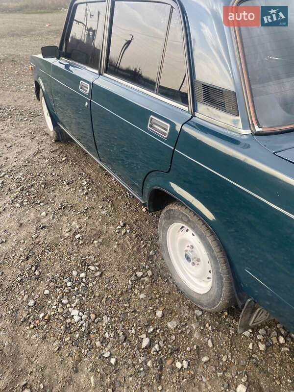 Седан ВАЗ / Lada 2107 2002 в Борщеве