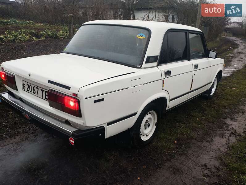 Седан ВАЗ / Lada 2107 1989 в Теребовле фото 6 Седан ВАЗ / Lada 2107 1989 в Теребовле