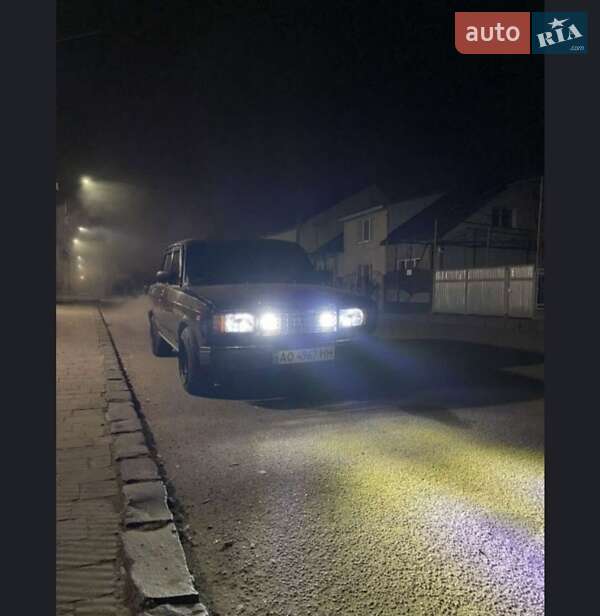 Седан ВАЗ / Lada 2107 2007 в Хусте