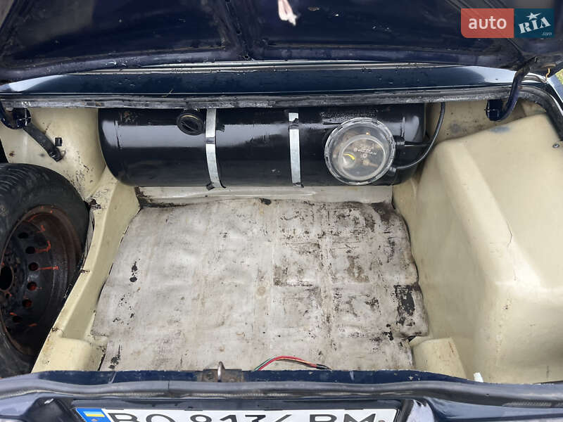 Седан ВАЗ / Lada 2107 1988 в Чорткове