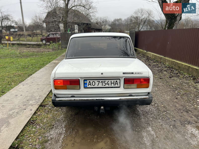 Седан ВАЗ / Lada 2107 2004 в Беловарцах фото 10 Седан ВАЗ / Lada 2107 2004 в Беловарцах