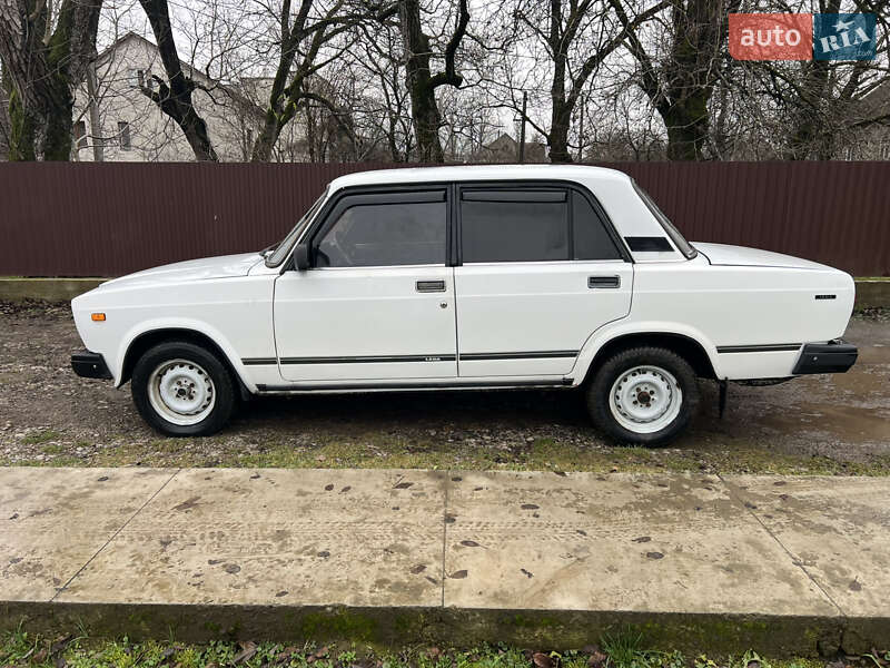 Седан ВАЗ / Lada 2107 2004 в Беловарцах фото 14 Седан ВАЗ / Lada 2107 2004 в Беловарцах
