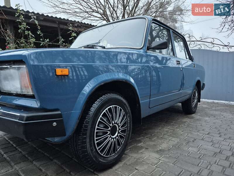 Седан ВАЗ / Lada 2107 2007 в Шумську