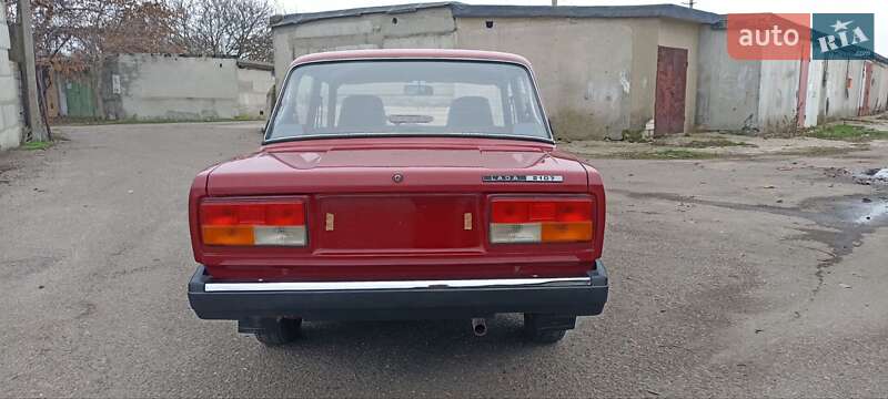 Седан ВАЗ / Lada 2107 2008 в Одессе