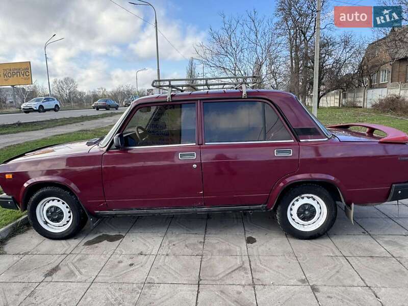 Седан ВАЗ / Lada 2107 2004 в Павлограде фото 6 Седан ВАЗ / Lada 2107 2004 в Павлограде