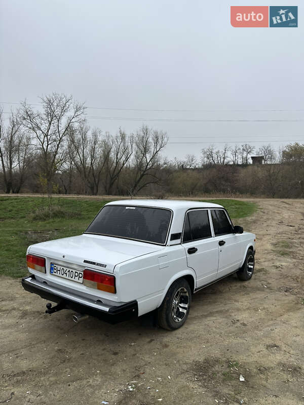 Седан ВАЗ / Lada 2107 2006 в Беляевке