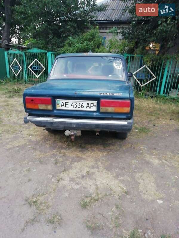 Седан ВАЗ / Lada 2107 1998 в Світловодську