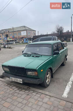 Седан ВАЗ 2107 1985 в Чернухах