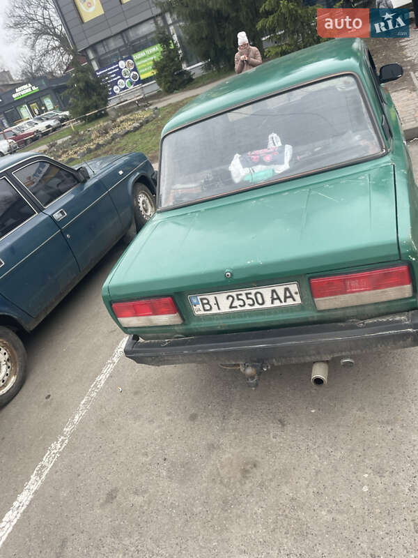 Седан ВАЗ / Lada 2107 1985 в Чорнухах