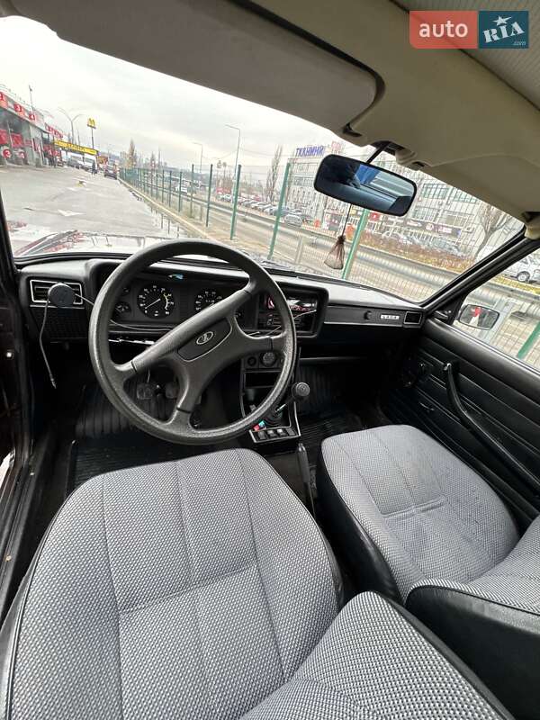 Седан ВАЗ / Lada 2107 2008 в Киеве