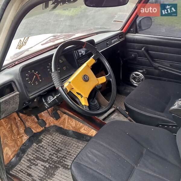 Седан ВАЗ / Lada 2107 1996 в Павлограде