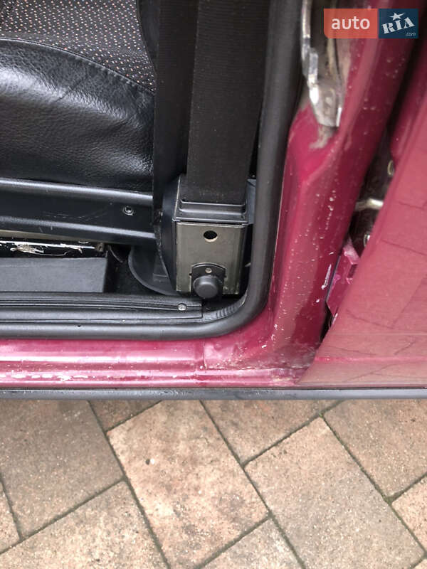 Седан ВАЗ / Lada 2107 2003 в Ивано-Франковске