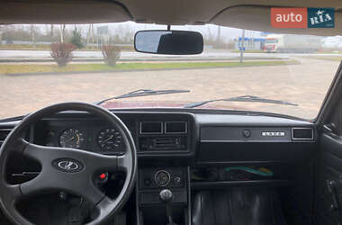 Седан ВАЗ / Lada 2107 2003 в Івано-Франківську