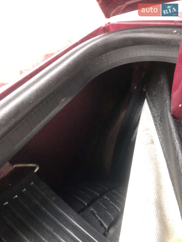 Седан ВАЗ / Lada 2107 2003 в Ивано-Франковске