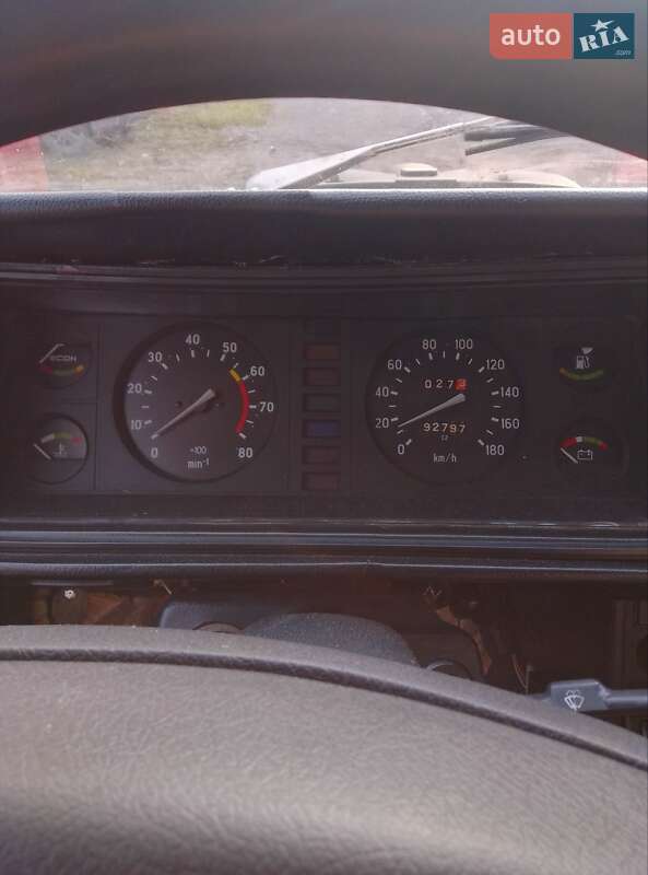 Седан ВАЗ / Lada 2107 1989 в Хмельницком