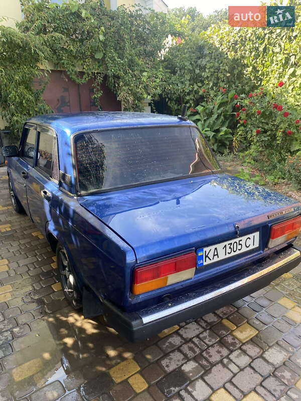 Седан ВАЗ / Lada 2107 2006 в Києві